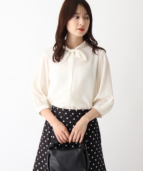 index（インデックス）の「◆ドットアソート チョウタイブラウス【WEB限定カラー・サイズ】（シャツ/ブラウス・レディース・ホワイト系3/グリーン/ネイビー/ホワイト系9・38/42/40/36）」の3枚目の写真