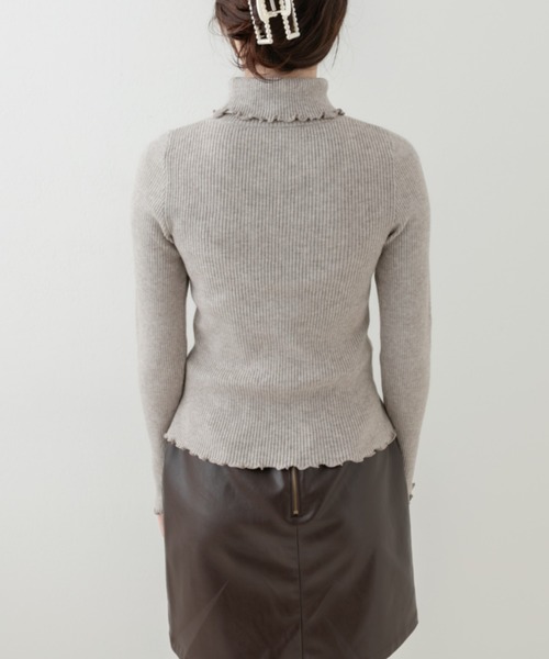 OLIVE des OLIVE（オリーブデオリーブ）の「着まわしリブタートルニット（ニット/セーター・レディース・ブラック/ブラウン/オフホワイト/ホワイト系その他・FREE）」の15枚目の写真