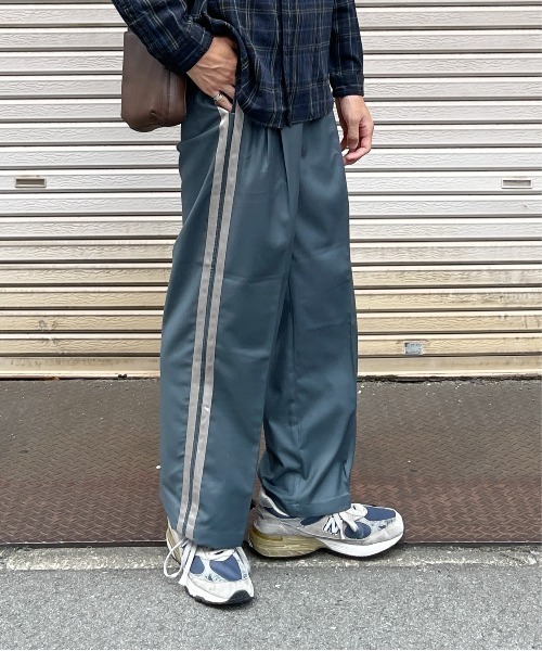 CPCM（シーピーシーエム）の「センタープレスラインパンツ（スラックス・メンズ・ブラック/ブラウン/グリーン・MEDIUM/LARGE）」の3枚目の写真