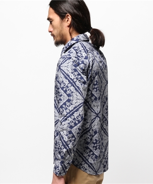 417 EDIFICE(フォーワンセブンエディフィス)の「◇ビッグペイズリー レギュラーカラーシャツ(シャツ/ブラウス・メンズ・ネイビー/ホワイト・SMALL/MEDIUM/LARGE)」の4枚目の写真