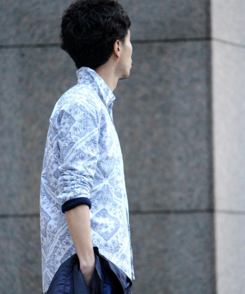 417 EDIFICE(フォーワンセブンエディフィス)の「◇ビッグペイズリー レギュラーカラーシャツ(シャツ/ブラウス・メンズ・ネイビー/ホワイト・SMALL/MEDIUM/LARGE)」の12枚目の写真