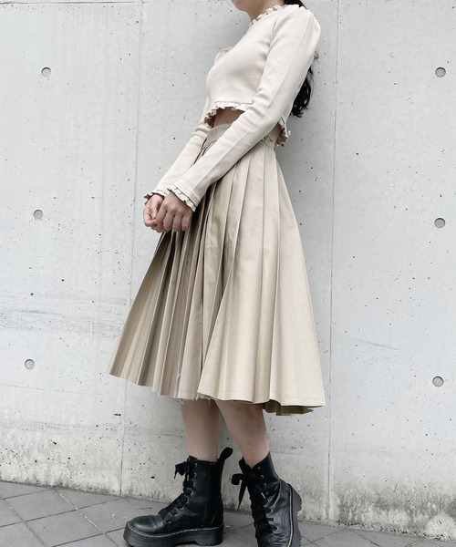 lilLilly（リルリリー）の「【再入荷】ショートリブトップス（ニット/セーター・レディース・ホワイト/ブラック/ベージュ/ピンク・FREE）」の10枚目の写真