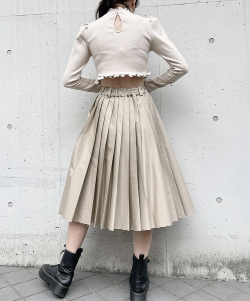 lilLilly（リルリリー）の「【再入荷】ショートリブトップス（ニット/セーター・レディース・ホワイト/ブラック/ベージュ/ピンク・FREE）」の12枚目の写真