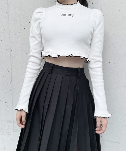 lilLilly（リルリリー）の「【再入荷】ショートリブトップス（ニット/セーター・レディース・ホワイト/ブラック/ベージュ/ピンク・FREE）」の5枚目の写真