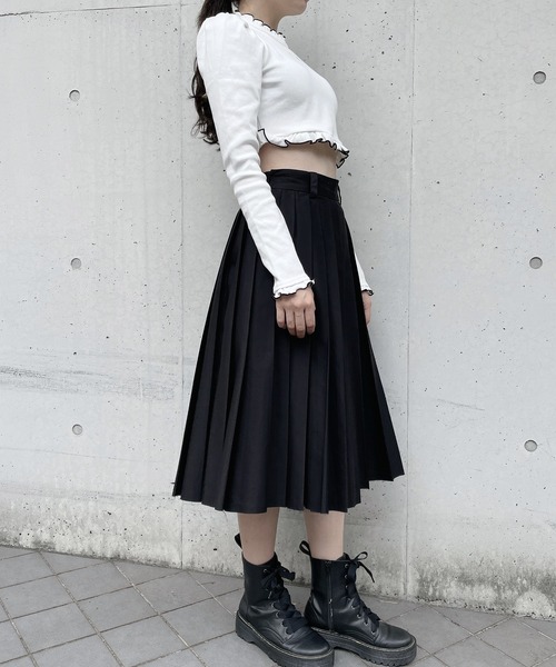 lilLilly（リルリリー）の「【再入荷】ショートリブトップス（ニット/セーター・レディース・ホワイト/ブラック/ベージュ/ピンク・FREE）」の16枚目の写真