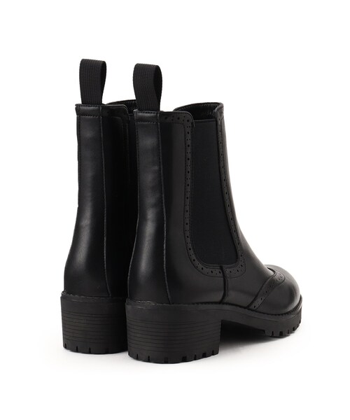 OPAQUE.CLIP(オペークドットクリップ)の「◆【大草直子さんコラボ】サイドゴアブーツ(ブーツ・レディース・ブラック/ホワイト・01/02/03)」の6枚目の写真