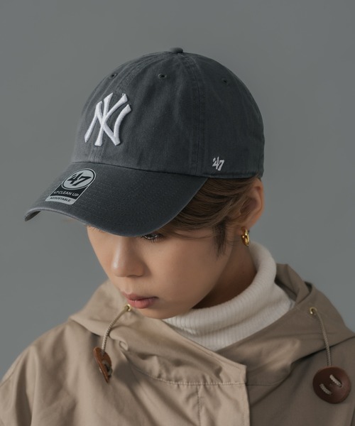 '47（フォーティーセブン）の「’47BRAND MLB 公認 CLEAN UP CAP ベースボールキャップ（キャップ・レディース・グリーン系1/ラベンダー/ベージュ/ブラック系1/ネイビー系1/チャコールグレー/ライトグレー/ブラウン・FREE）」の2枚目の写真