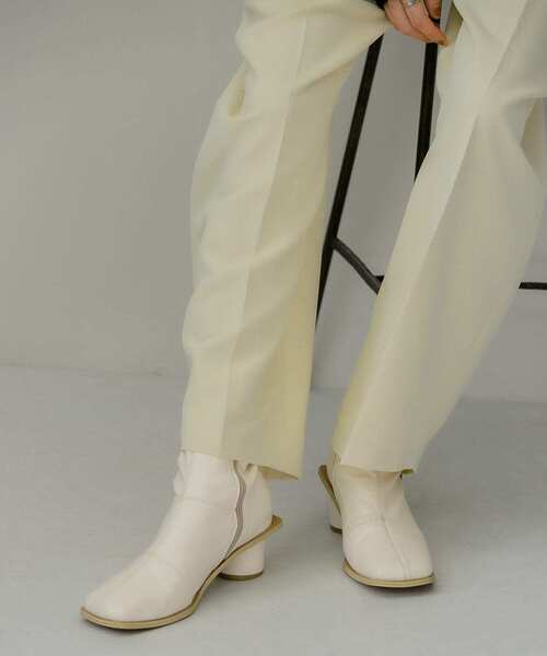 KBF（ケイビーエフ）の「パッチワークストレッチブーツ（ブーツ・レディース・ブラック/オフホワイト/マスタード・36/38/37）」の4枚目の写真