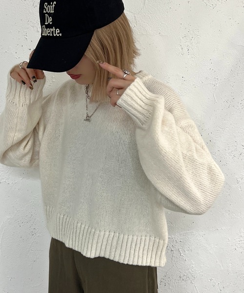 apres jour mignon(アプレジュールミニョン)の「ショートニットプルオーバー【ZOZOTOWN限定アイテム】(ニット/セーター・レディース・オレンジ/ブルー/ベージュ/アイボリー/ブラック・X-LARGE/フリー)」の7枚目の写真