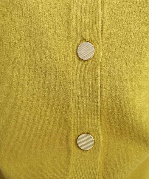 DRESKIP(ドレスキップ)の「◆ゴールド釦クルーネックカーディガン(カーディガン/ボレロ・レディース・イエロー/ブラック系2/ブルー/ブラック・02/03/04)」の17枚目の写真