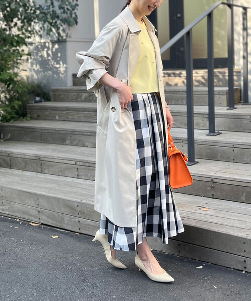 NOLLEY’S Sophi（ノーリーズソフィ）の「LIMONTAタフタトレンチコート（トレンチコート・レディース・ベージュ/ネイビー・36/38）」の5枚目の写真