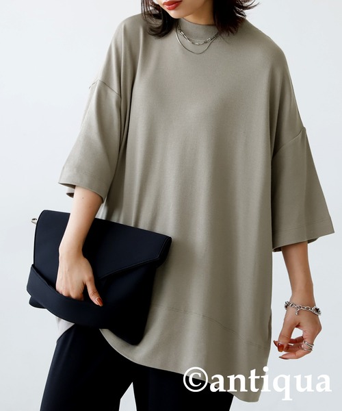 antiqua(アンティカ)の「ベーシックスムース生地Tシャツ(Tシャツ/カットソー・レディース・ブラック/ホワイト/グレイッシュベージュ・FREE)」の3枚目の写真