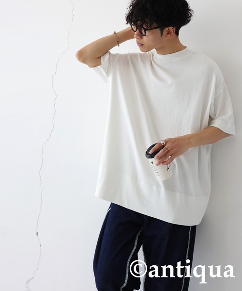 antiqua(アンティカ)の「ベーシックスムース生地Tシャツ(Tシャツ/カットソー・レディース・ブラック/ホワイト/グレイッシュベージュ・FREE)」の7枚目の写真