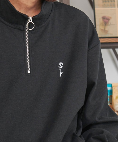 CavariA（キャバリア）の「『CavariA/キャバリア』ワンポイント刺繍スタンドハーフジップ（Tシャツ/カットソー・メンズ・チャコール/ホワイト/グリーン/ブラック・L/M）」の8枚目の写真