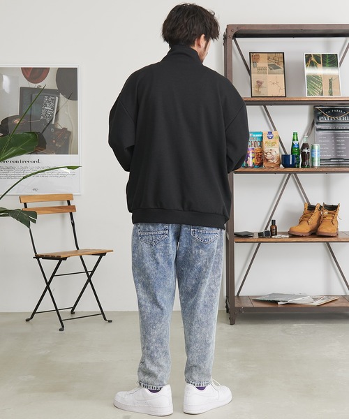 CavariA（キャバリア）の「『CavariA/キャバリア』ワンポイント刺繍スタンドハーフジップ（Tシャツ/カットソー・メンズ・チャコール/ホワイト/グリーン/ブラック・L/M）」の11枚目の写真