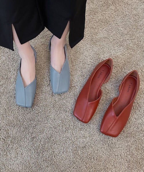 mebole(メボレ)の「フラットスクエアトゥパンプス(パンプス・レディース・アイボリー/ブラック/レッド/ブルー・SMALL/MEDIUM/LARGE)」の8枚目の写真