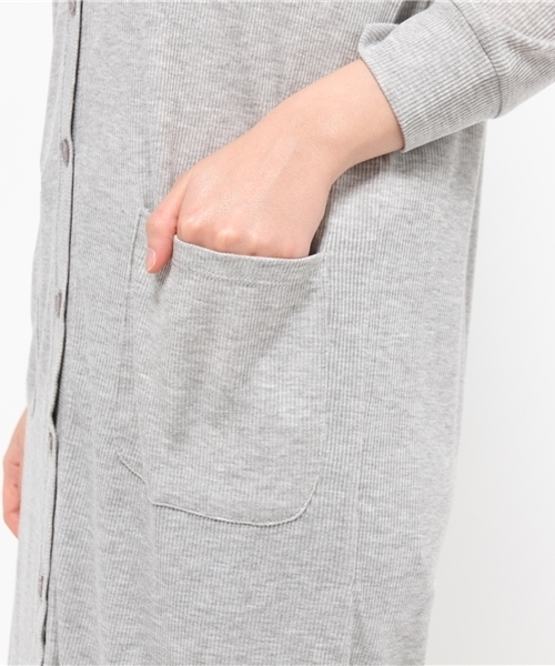 one after another NICE CLAUP（ワンアフターアナザーナイスクラップ）の「【mer8月号掲載 ナイスクラップ】テレコロングカーディガン（カーディガン/ボレロ・レディース・オフホワイト/ライトグレー/カーキ・FREE）」の9枚目の写真