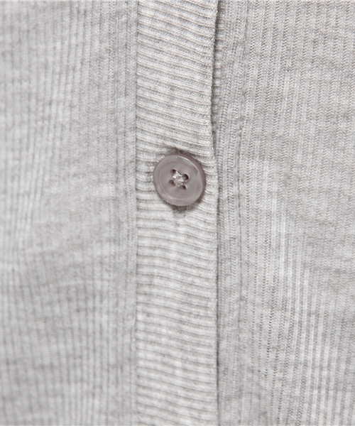 one after another NICE CLAUP（ワンアフターアナザーナイスクラップ）の「【mer8月号掲載 ナイスクラップ】テレコロングカーディガン（カーディガン/ボレロ・レディース・オフホワイト/ライトグレー/カーキ・FREE）」の12枚目の写真