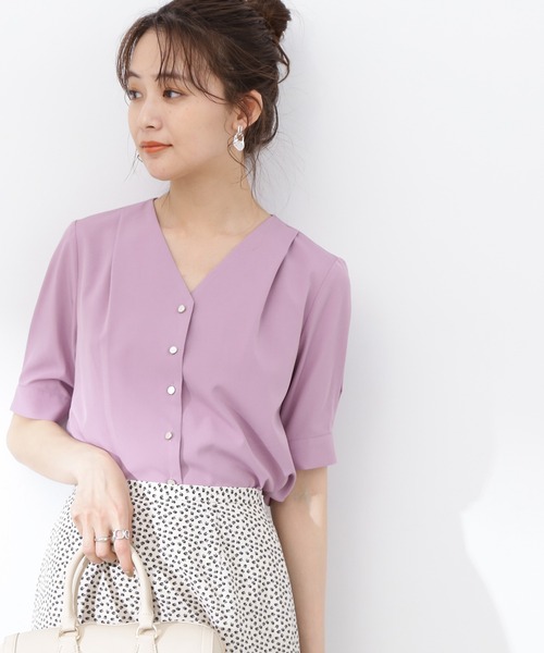 N.（N. Natural Beauty Basic）（エヌエヌナチュラルビューティーベーシック）の「◆ゴールドボタンタックネックブラウス（シャツ/ブラウス・レディース・ネイビー/パープル/オフホワイト・MEDIUM）」の3枚目の写真