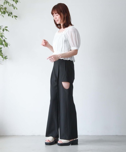 archives（アルシーヴ）の「【新色追加】サイドカットアウトパンツ（その他パンツ・レディース・ブラック/アイボリー/ブルー/ベージュ・MEDIUM）」の13枚目の写真