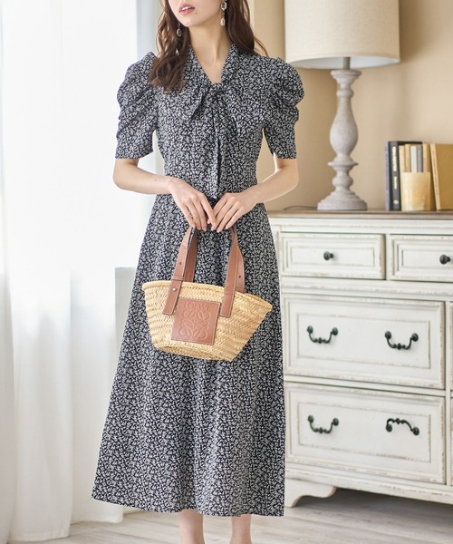 tocco closet（トッコ クローゼット）の「ボウタイリボンパワー
