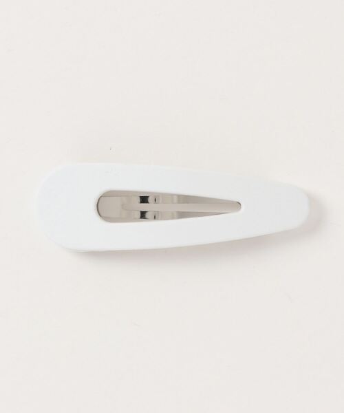 bibmilk（ビブミルク）の「BIBMILK ALMOND PIN 5.5cm LIGHT（ヘアピン・キッズ・グリーン/キナリ/フューシャピンク/ブルー/イエロー/ホワイト/コーラルピンク/ライトブルー/ピンク/パープル・ONE SIZE）」の2枚目の写真