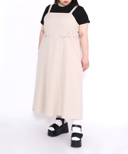 PUNYUS（プニュズ）の「サイドベルトワンピース（ワンピース・レディース・ベージュ/ブラック・3/1/2/4）」の4枚目の写真