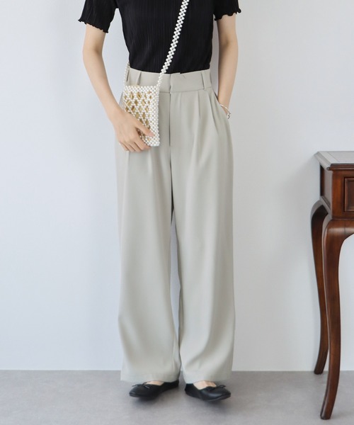 BLUEEAST（ブルーイースト）の「ハイウエストツータックスラックス（スラックス・レディース・グレイッシュベージュ/ブルー/グレー/ブラック・MEDIUM/LARGE）」の20枚目の写真