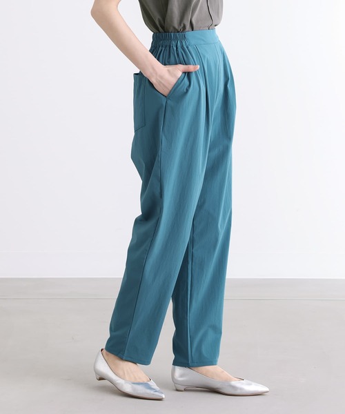 n'OrLABEL(ノアールレーベル)の「【接触冷感・UVカット・撥水】テーパードパンツ(その他パンツ・レディース・ベージュ/カーキ/ブラック/グレイッシュブルー・1/2)」の8枚目の写真