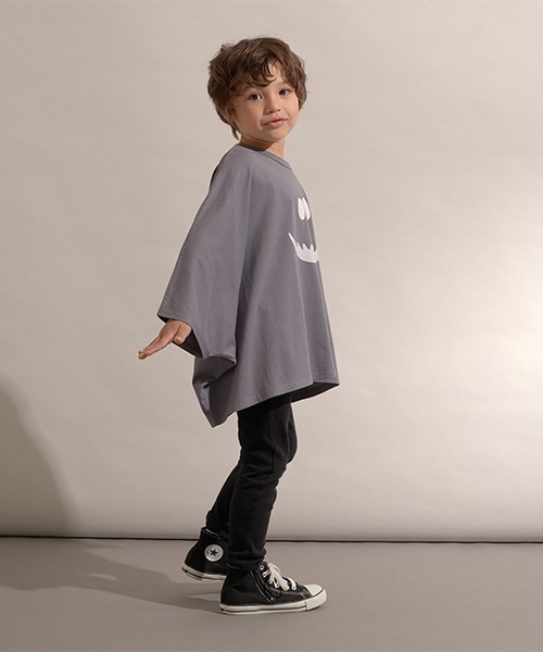 b・ROOM（ビールーム）の「【型崩れしないやわらかコットン】変形オバケＴシャツ（Tシャツ/カットソー・キッズ・チャコール/アイボリー/グレイッシュベージュ・MEDIUM/LARGE）」の22枚目の写真