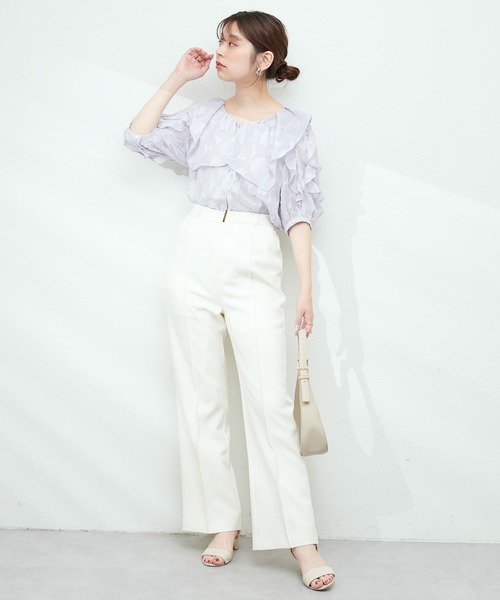 natural couture(ナチュラルクチュール)の「osonoハイウエスト美フレアパンツ(その他パンツ・レディース・オフホワイト/ブラウン/ネイビー・SMALL/MEDIUM/LARGE)」の5枚目の写真