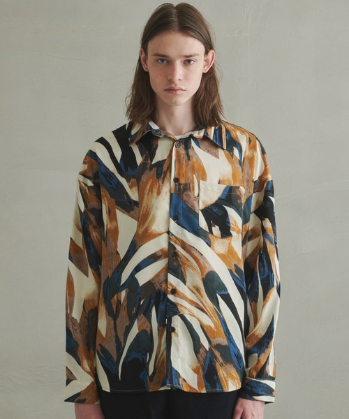 Revo.（レボ）の「Revo. レトロ アブストラクト アートプリント レギュラーカラーシャツ 長袖シャツ（シャツ/ブラウス・メンズ・ワイン/ブルー/グリーン・1/2）」の18枚目の写真