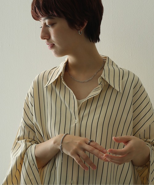 ORLEAN(オルレアン)の「金属アレルギー対応 ボリュームシンプルフープピアス 両耳用 サージカルステンレス(ピアス(両耳用)・レディース・ゴールド/シルバー・フリー)」の14枚目の写真