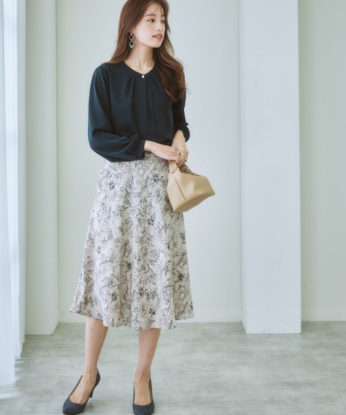 【新品未使用】STORYNINE ストーリーナイン　花柄スカート SLOBE IENA（スローブイエナ）の「《追加予約》小花柄マーメイド