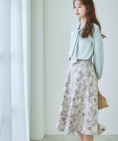 PLEATS PLEASE柄入りタイトスカート ウィメンズ／スカート – isseymiyake.com