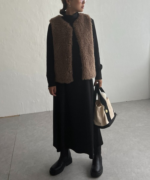 LBC（エルビーシー）の「タートルリブカットロングワンピース（ワンピース・レディース・ブラック/チャコールグレー・M）」の11枚目の写真