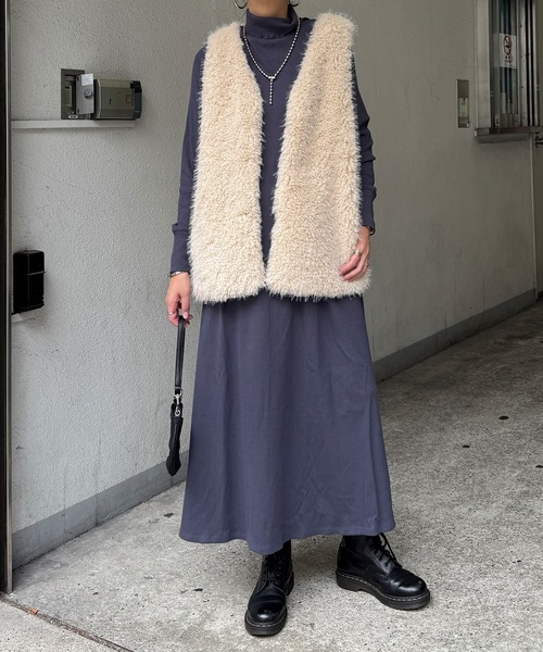 LBC（エルビーシー）の「タートルリブカットロングワンピース（ワンピース・レディース・ブラック/チャコールグレー・M）」の18枚目の写真