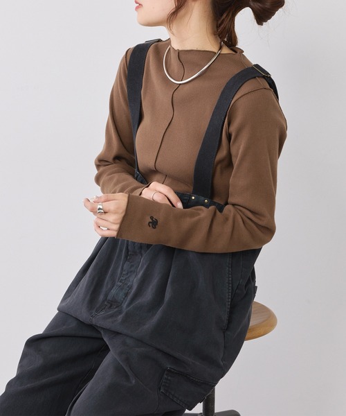 PUAL CE CIN（ピュアルセシン）の「ニュアンスロゴ刺繍　プチハイネックテレコメローカットソー（Tシャツ/カットソー・レディース・ブラウン/ブラック系その他/オフホワイト/ブラック・FREE）」の9枚目の写真