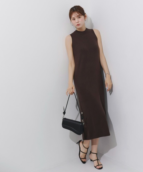 Olu.（オルドット）の「バックラインリブニットワンピース（ワンピース・レディース・ブラウン系その他/チャコールグレー/ブラック・FREE）」の19枚目の写真