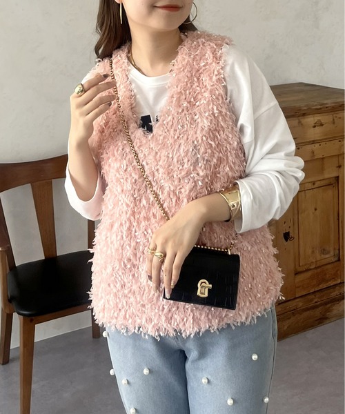 prose verse（プロズヴェール）の「Vネックふわふわフリンジベスト（ベスト・レディース・ピンク/アイボリー/ブラック・MEDIUM）」の13枚目の写真