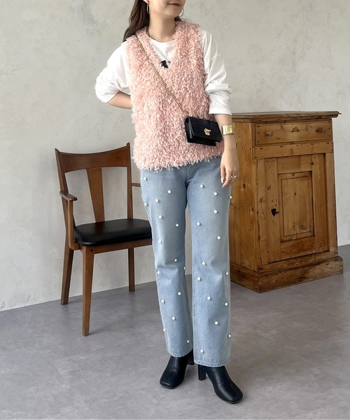 prose verse（プロズヴェール）の「Vネックふわふわフリンジベスト（ベスト・レディース・ピンク/アイボリー/ブラック・MEDIUM）」の16枚目の写真