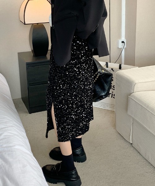 SHEENA（シーナ）の「スパンコールベロアタイトスカート（スカート・レディース・シルバー/ブラック・M）」の3枚目の写真