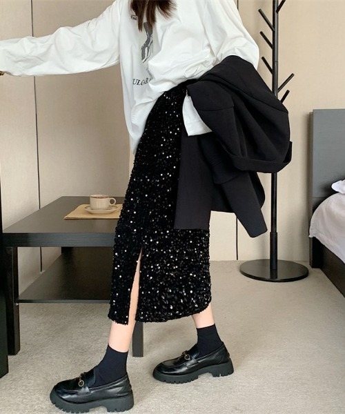 SHEENA（シーナ）の「スパンコールベロアタイトスカート（スカート・レディース・シルバー/ブラック・M）」の7枚目の写真