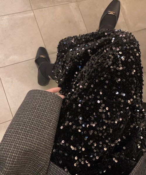 SHEENA（シーナ）の「スパンコールベロアタイトスカート（スカート・レディース・シルバー/ブラック・M）」の14枚目の写真