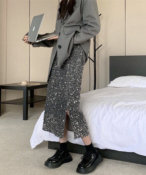 SHEENA（シーナ）の「スパンコールベロアタイトスカート（スカート・レディース・シルバー/ブラック・M）」の18枚目の写真