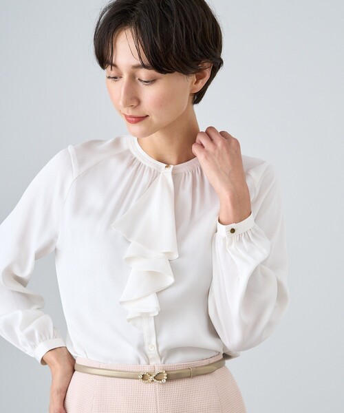 ANAYI（アナイ）の「サテンステッチフリルブラウス（シャツ/ブラウス