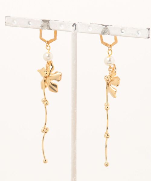 tone（トーン）の「【Astyle】goldflowerヘキサゴンステンレスピアス(MA)（ピアス（両耳用）・レディース・ゴールド・FREE）」の3枚目の写真