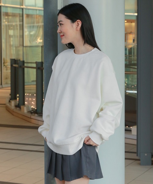 ALAND（エーランド）の「【UNISEX】GROVE×ALAND／GVモンスターレターク ルーネックスウェット（裏起毛）/グローブ/ 2988732（スウェット・レディース・オフホワイト/ピンク/チャコール・MEDIUM/LARGE）」の6枚目の写真