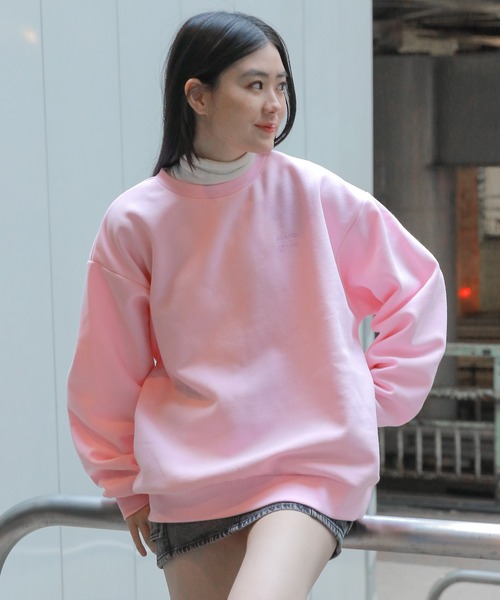 ALAND（エーランド）の「【UNISEX】GROVE×ALAND／GVモンスターレターク ルーネックスウェット（裏起毛）/グローブ/ 2988732（スウェット・レディース・オフホワイト/ピンク/チャコール・MEDIUM/LARGE）」の9枚目の写真