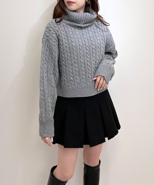 INGNI（イング）の「ショート丈オフタートルケーブルニット（ニット/セーター・レディース・アイボリー/ブラック/杢グレー・M）」の16枚目の写真